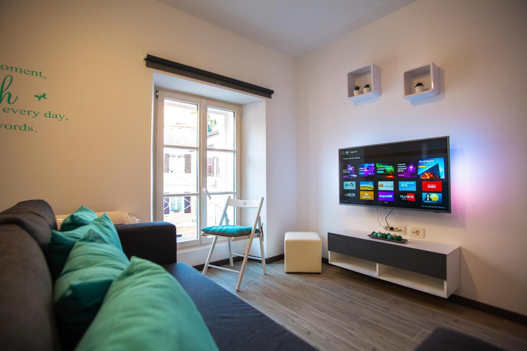 Azzurro Apartment 피란 외부 사진