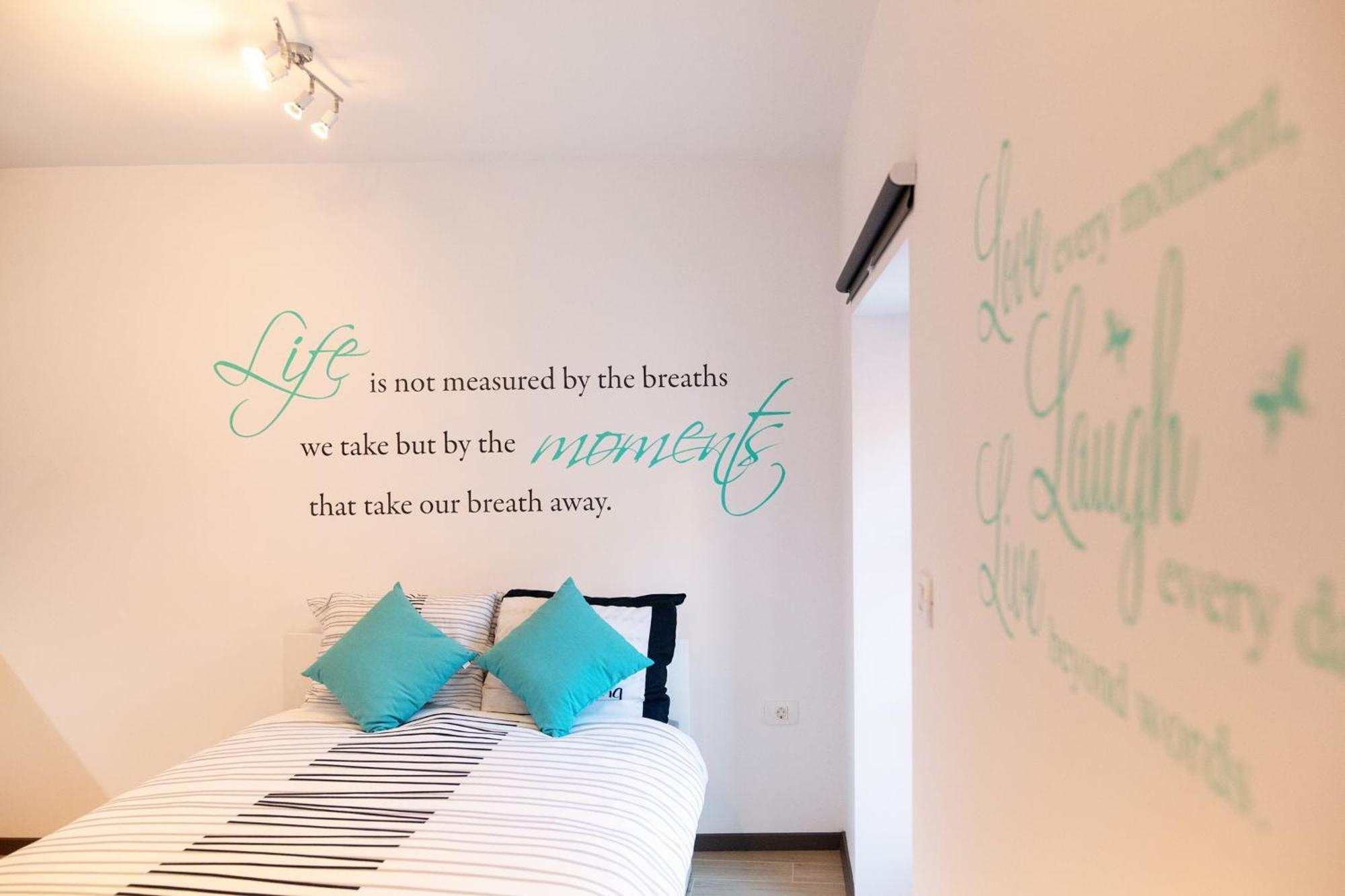 Azzurro Apartment 피란 외부 사진