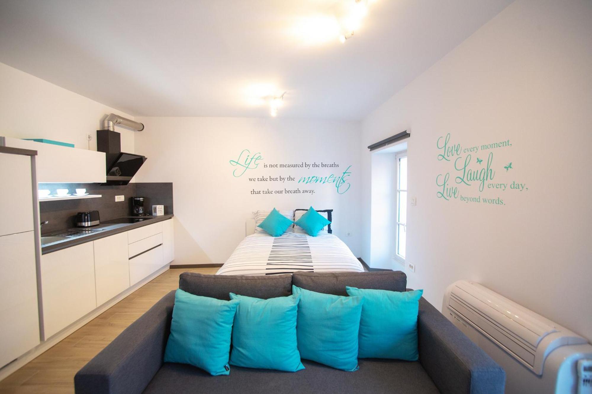 Azzurro Apartment 피란 외부 사진
