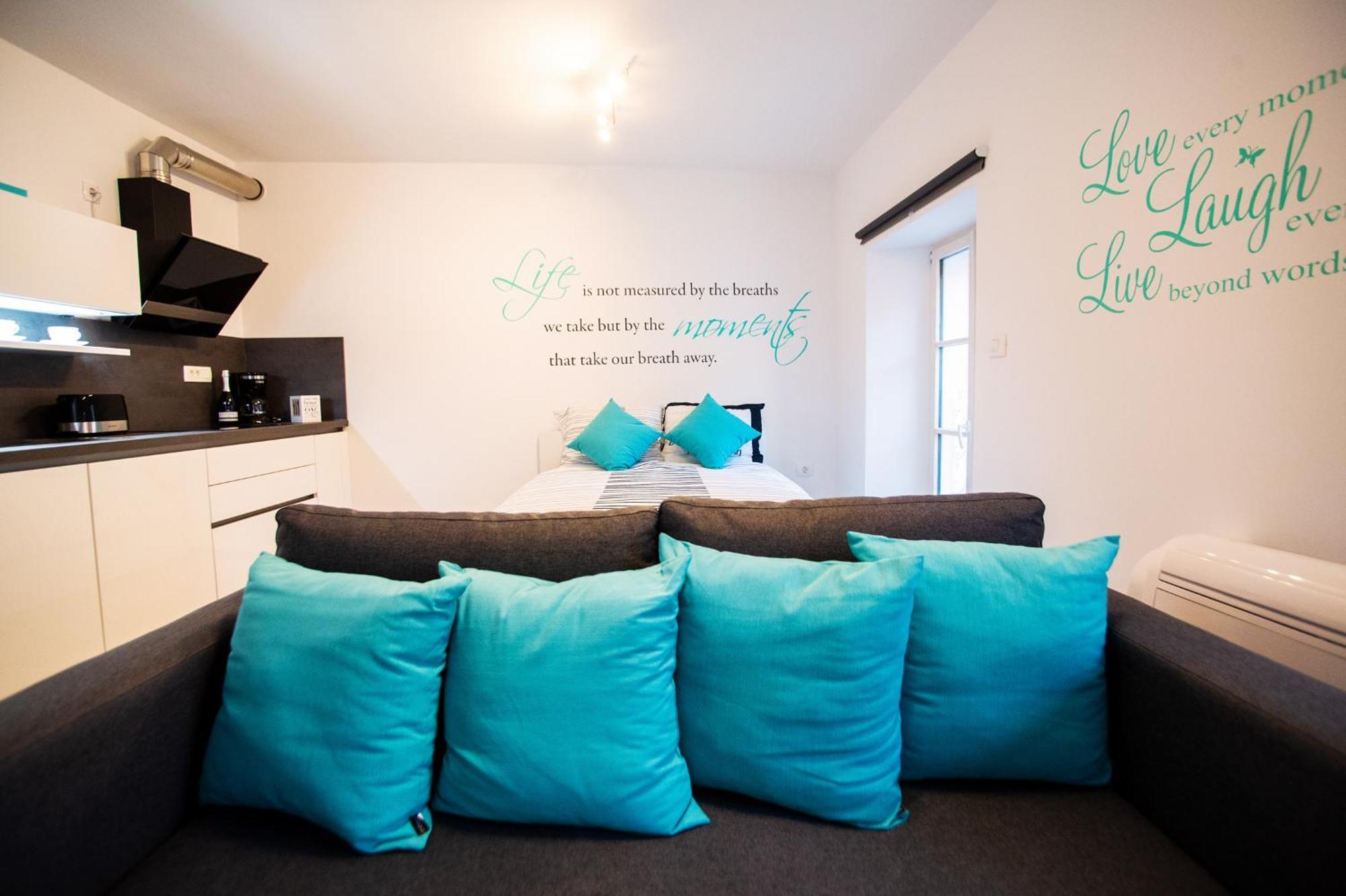 Azzurro Apartment 피란 외부 사진